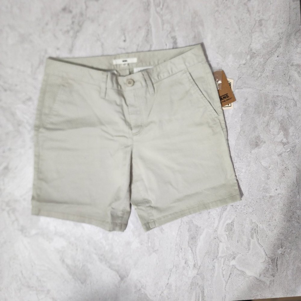 Vans Black Heart Chino Shorts Women/Junior's Beige Size 3 New